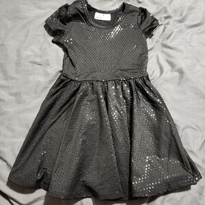 NWOT Dot Dot Smile Black Sequin Short-Sleeve Party Dress